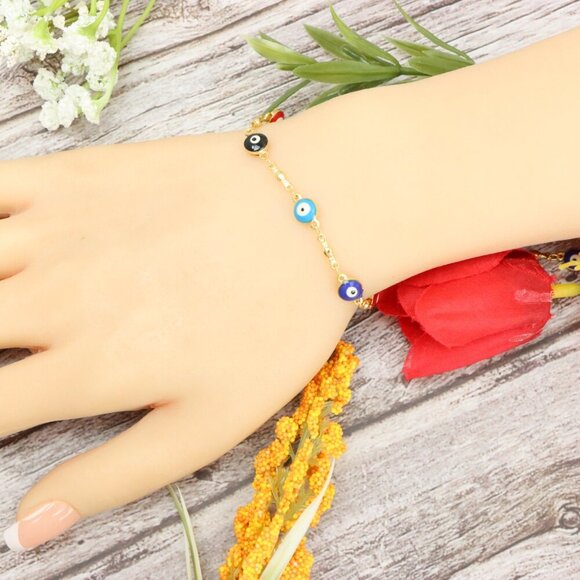 "Trendy Bracelet for Girls & Women – Cute, Adjustable & Gift-Ready | MLCRC1626 - Picture 6 of 10